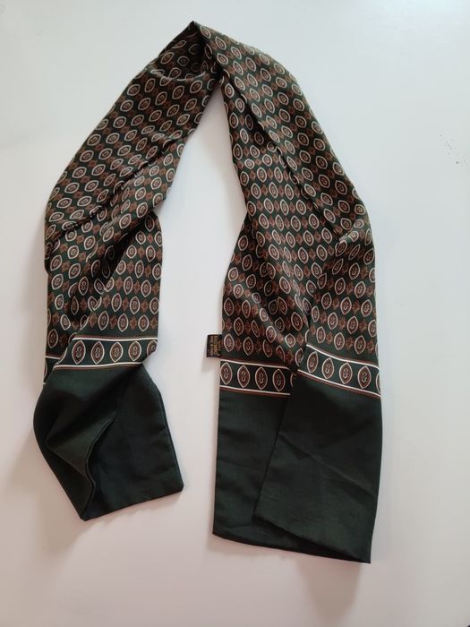 Elegancki szal gustowny męski nowy