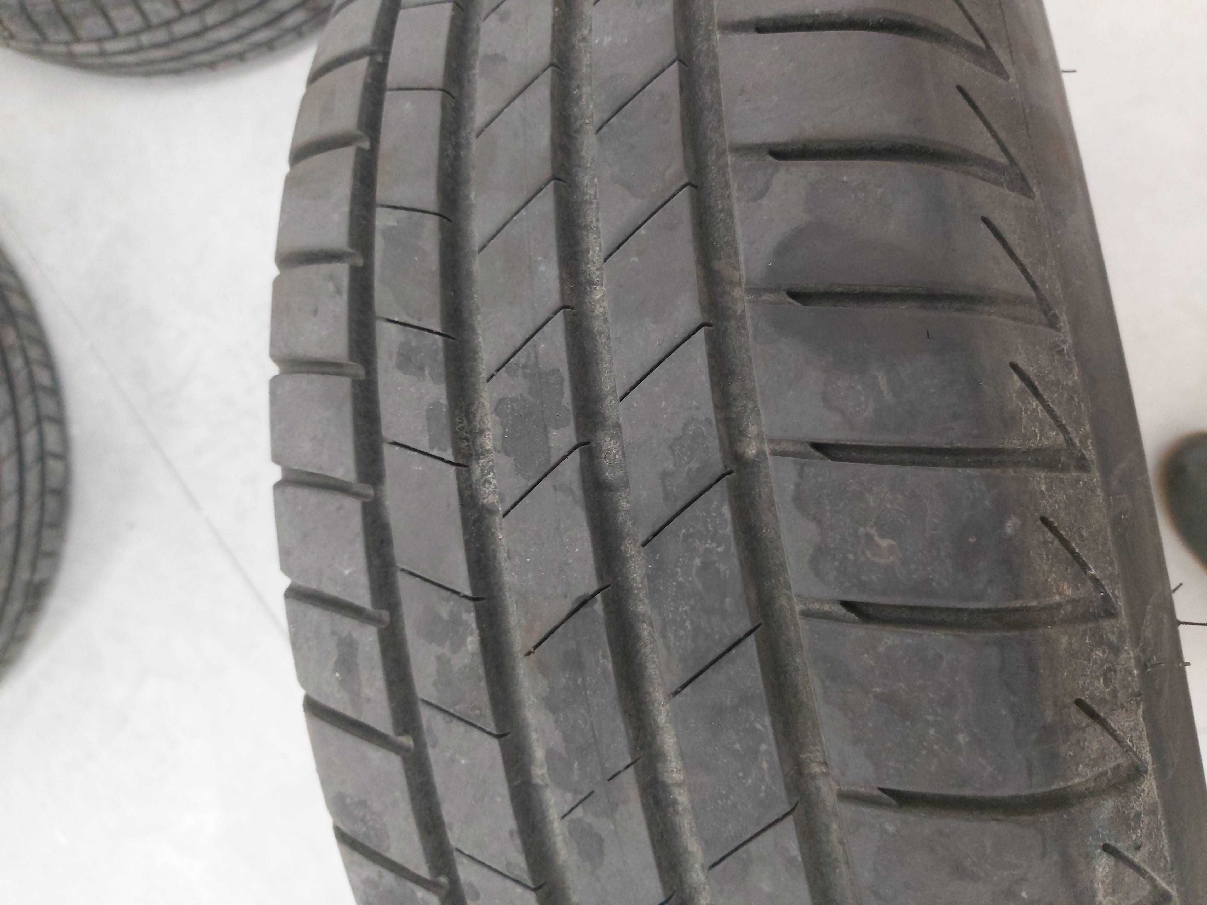 Jantes Mercedes R15 + Pneus Bridgestone 195/65R15