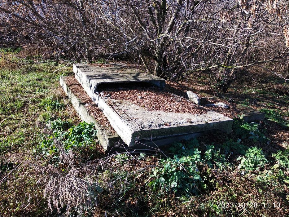 Продам ж/б плиты перекрытия и фундаментные блоки