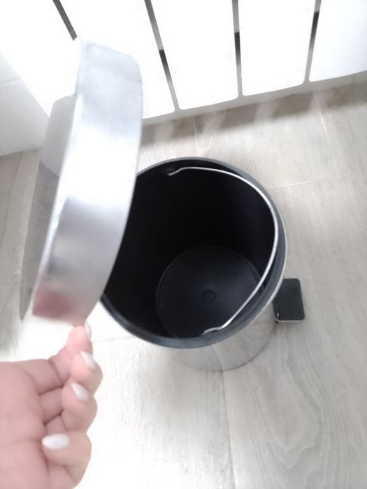 Ведро для мусора