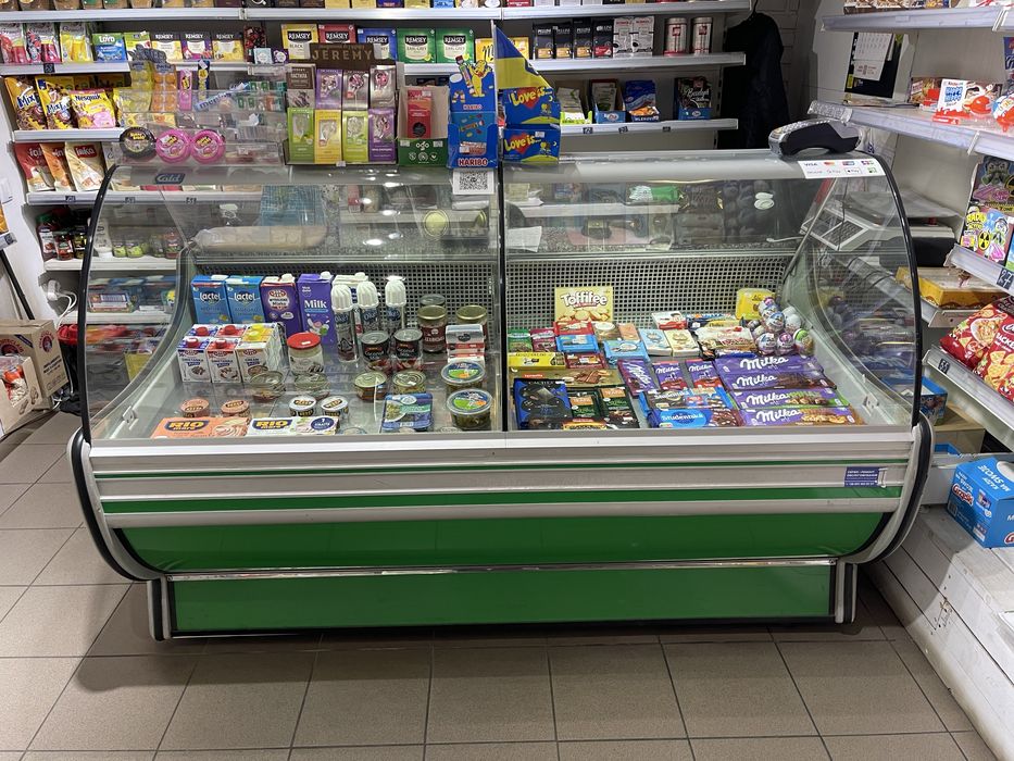 Холодильна вітрина Голд
