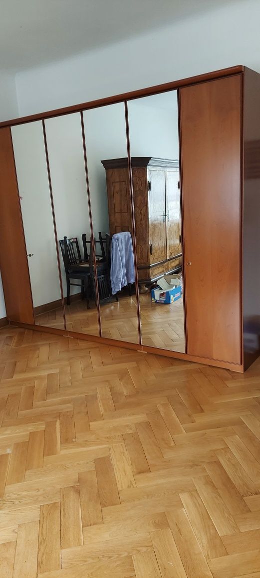 Szafa 6 dżwi 302 szerokość