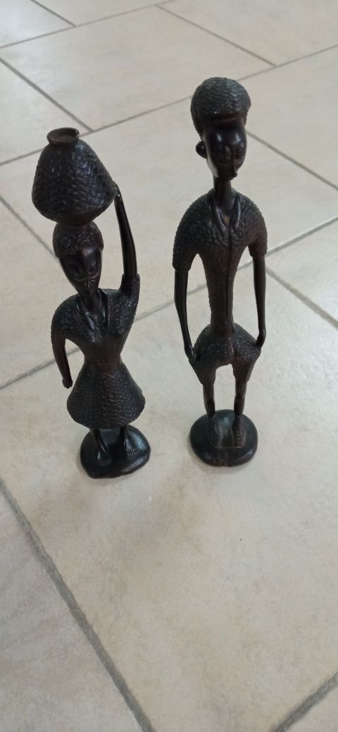 Peças originais de artesanato africano