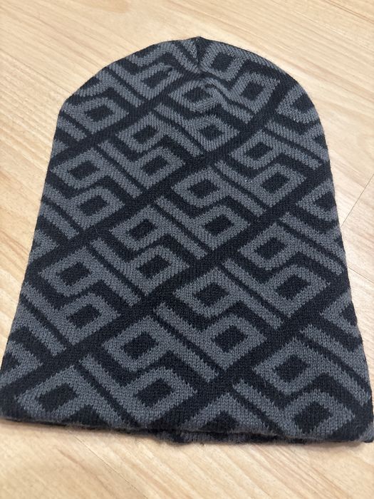 Męska czapka szaro- czarna