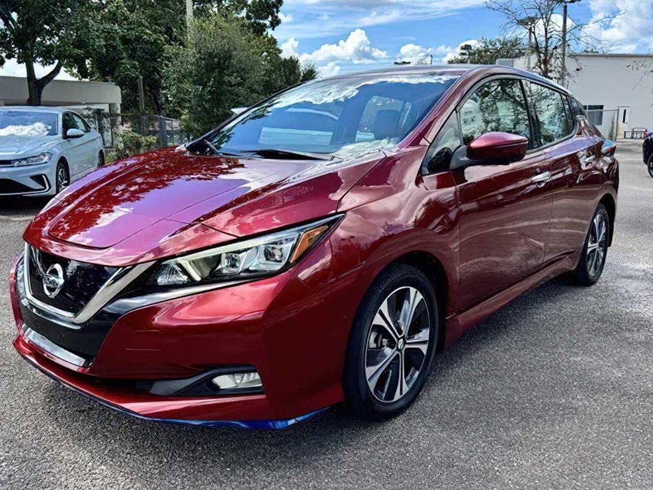 Nissan Leaf      2020