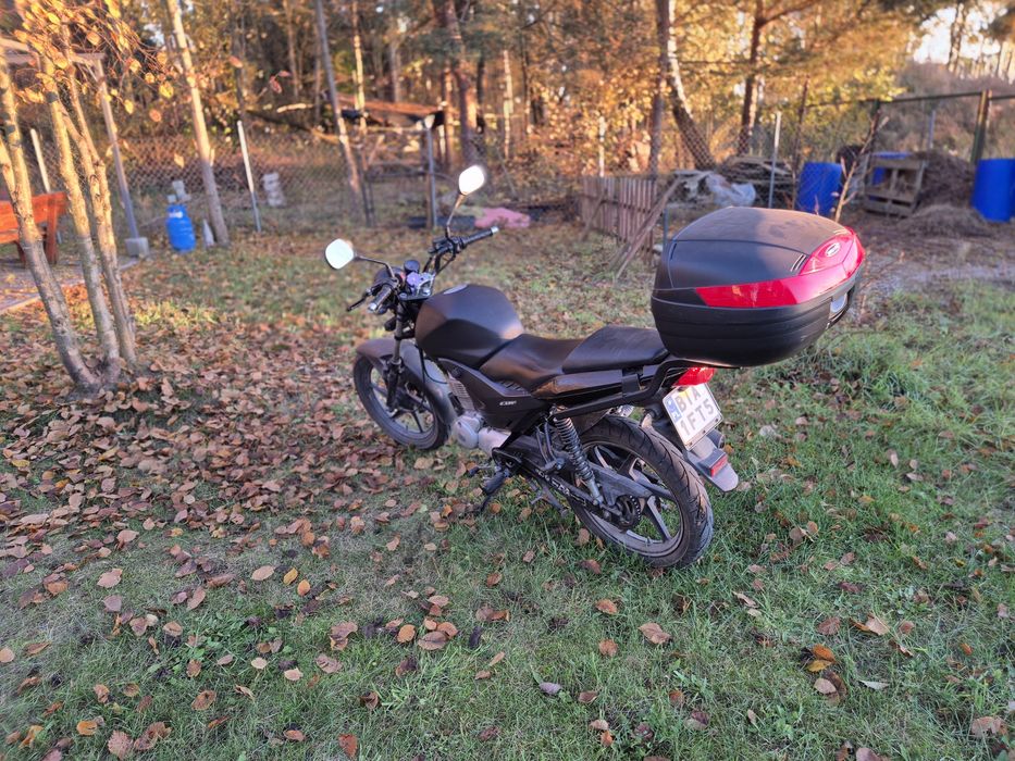 Motocykl Honda CBF125