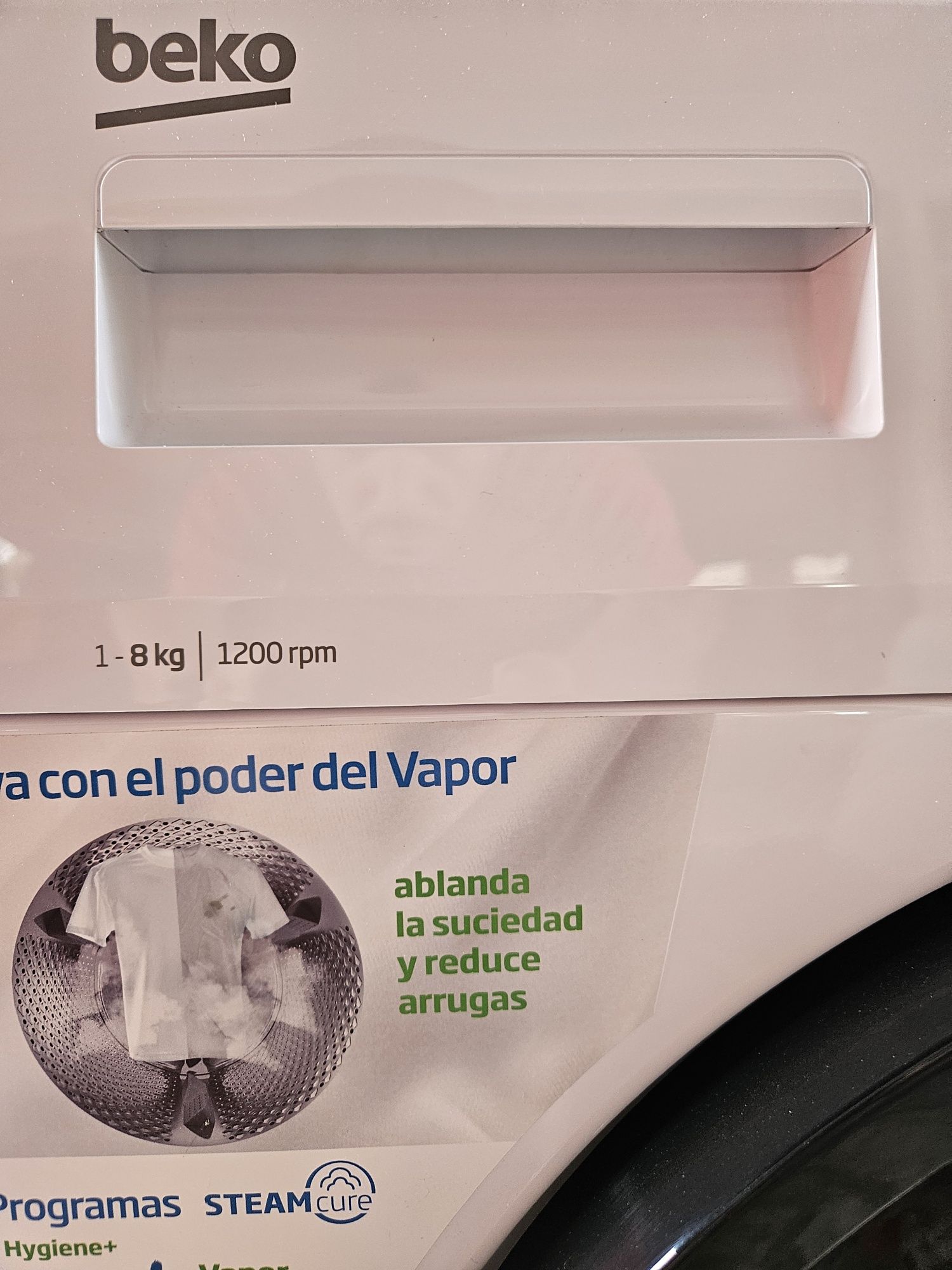Máquina de lavar roupa BEKO SteamCure 8kg - Nova c/garantia