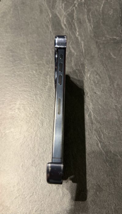 iPhone 15 Pro 128 GB Blue Titanium – jak nowy, pudełko i ramka etui