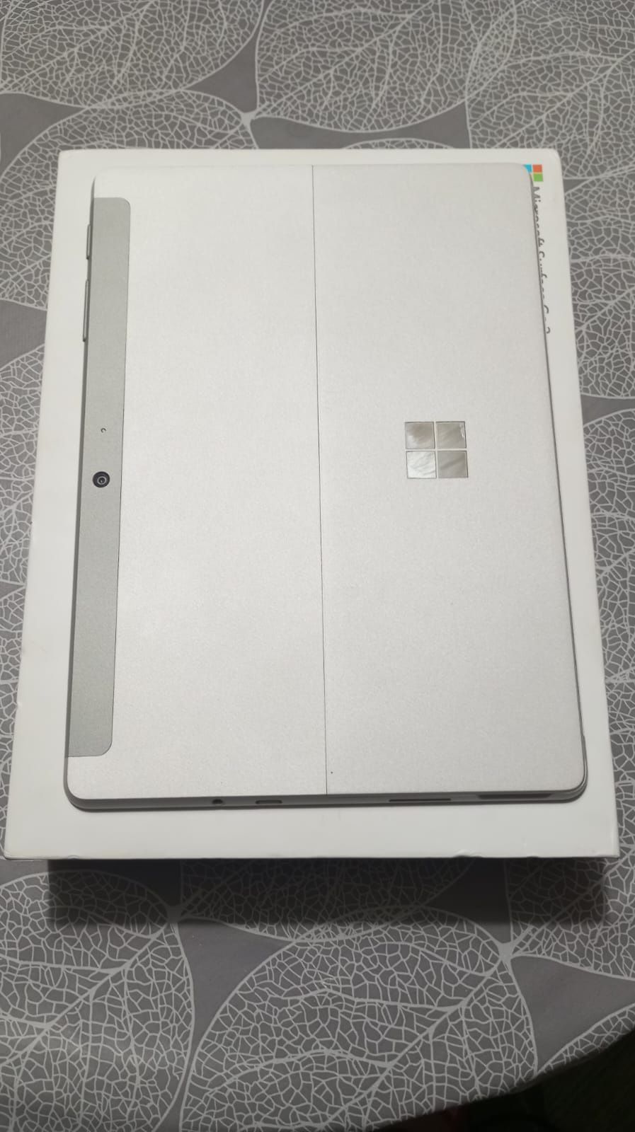 Microsoft Surface Go 2