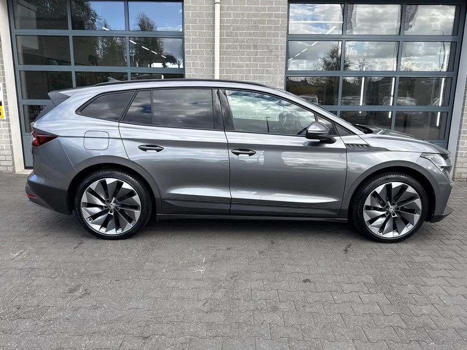 Skoda Enyaq      2022