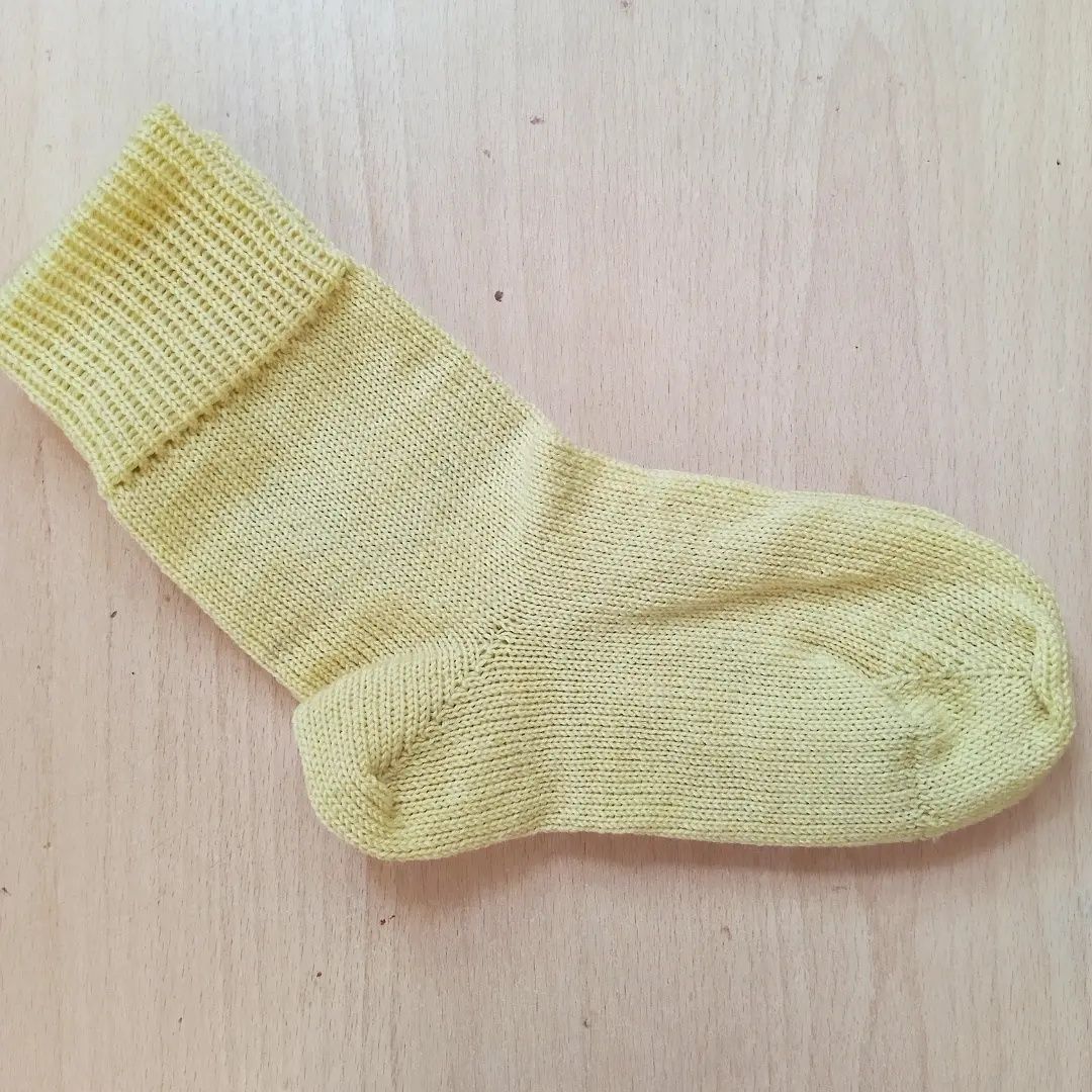 В'язані жіночі шкарпетки