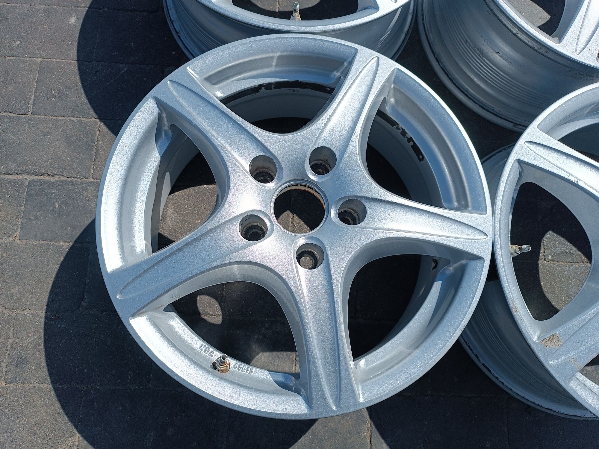 Felgi Alu Mazda Kia Hyundai 5x114.3 ET50 6.5J16