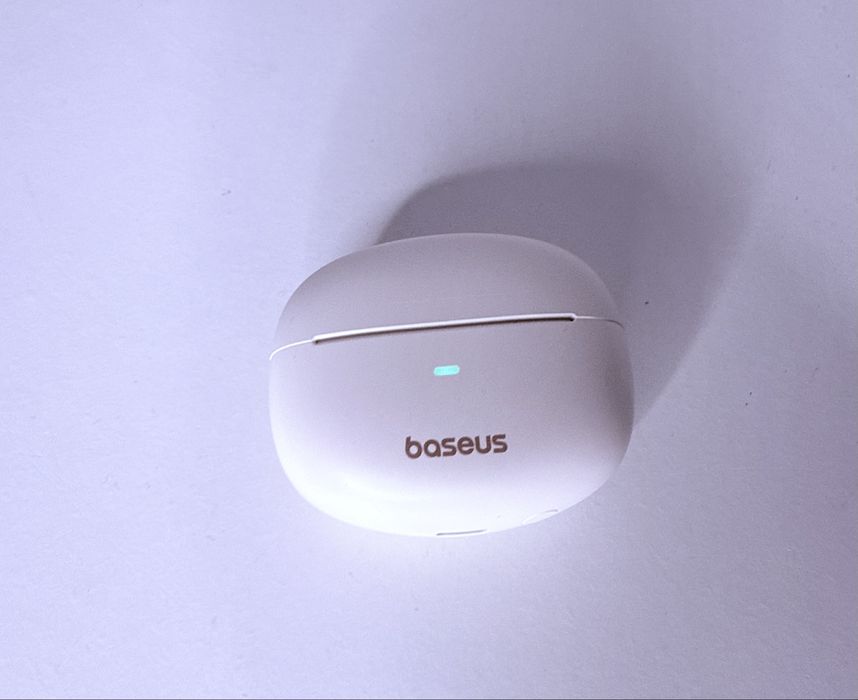 Słuchawki Baseus  nowe bialy - ecru