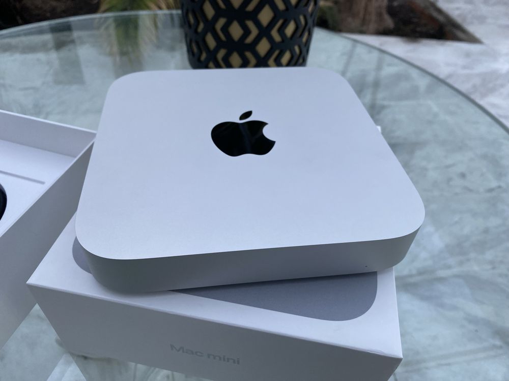 Mac mini (M2) 2023