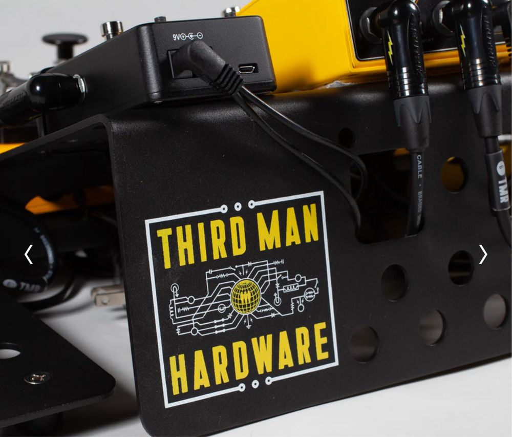Pedalboard “Third Man” hardware