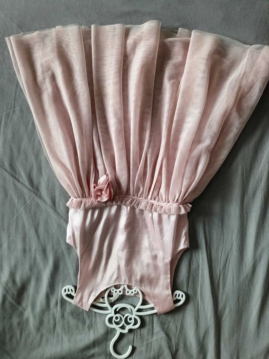 Elegancka sukienka H&M r.128 7-8 lat