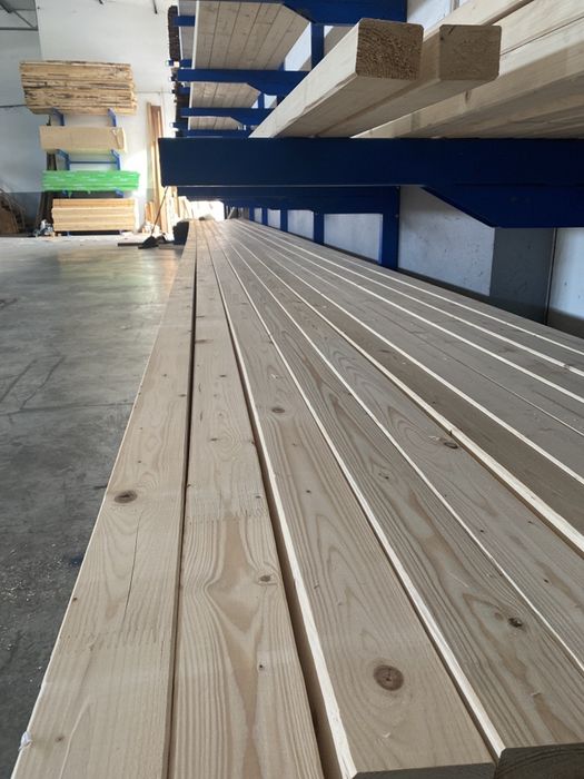 Barrotes de Casquinha Branca KVH Acabados |