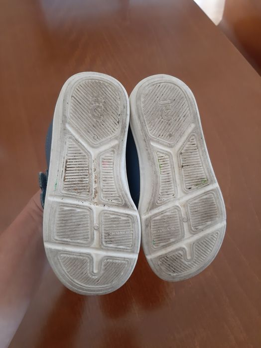 Ténis decathlon tamanho 24