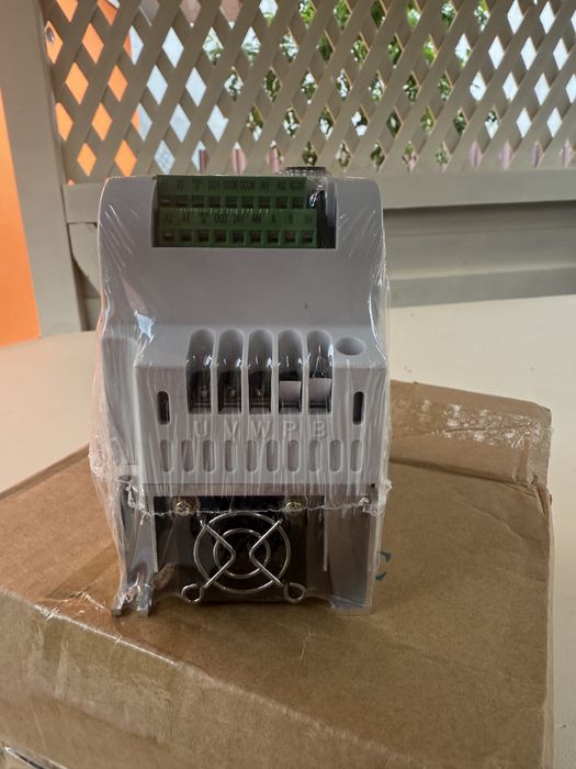 Перетворювач частоти 2,2 квт 1ph220/3ph220 векторний nflexin