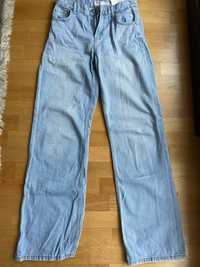 Bershka -  jeansy ‘90s WIDE