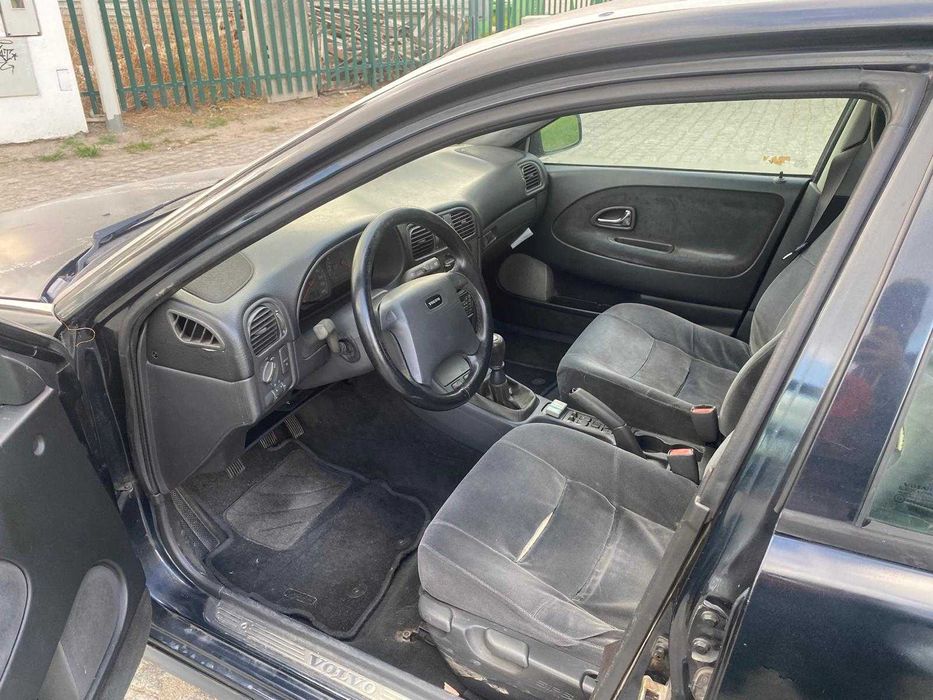Volvo V40 1.9DI ano 2000