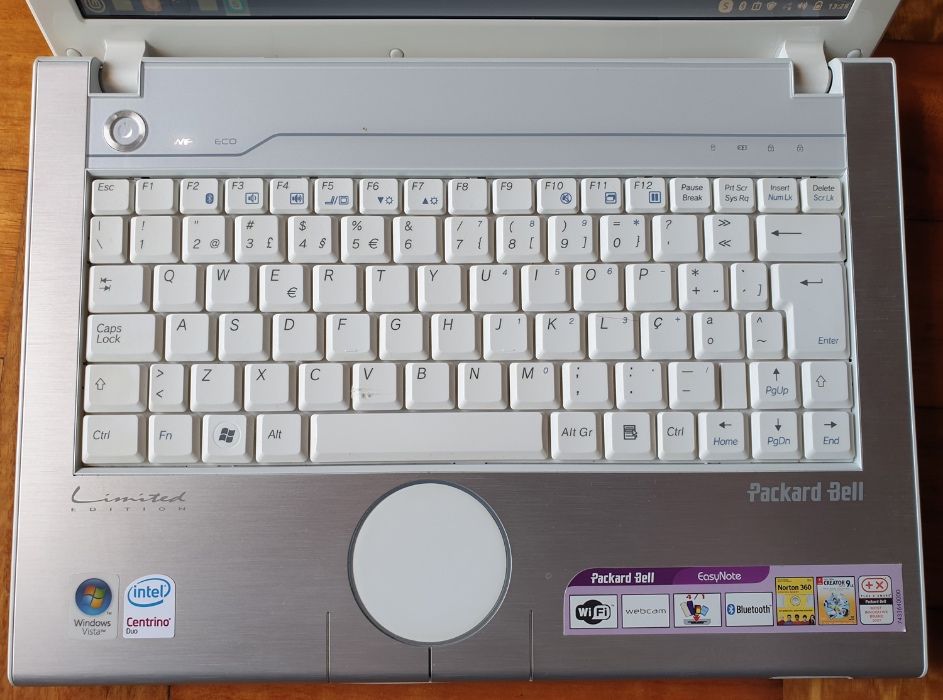 Computador portátil Packard-Bell Easynote BG46-P-010