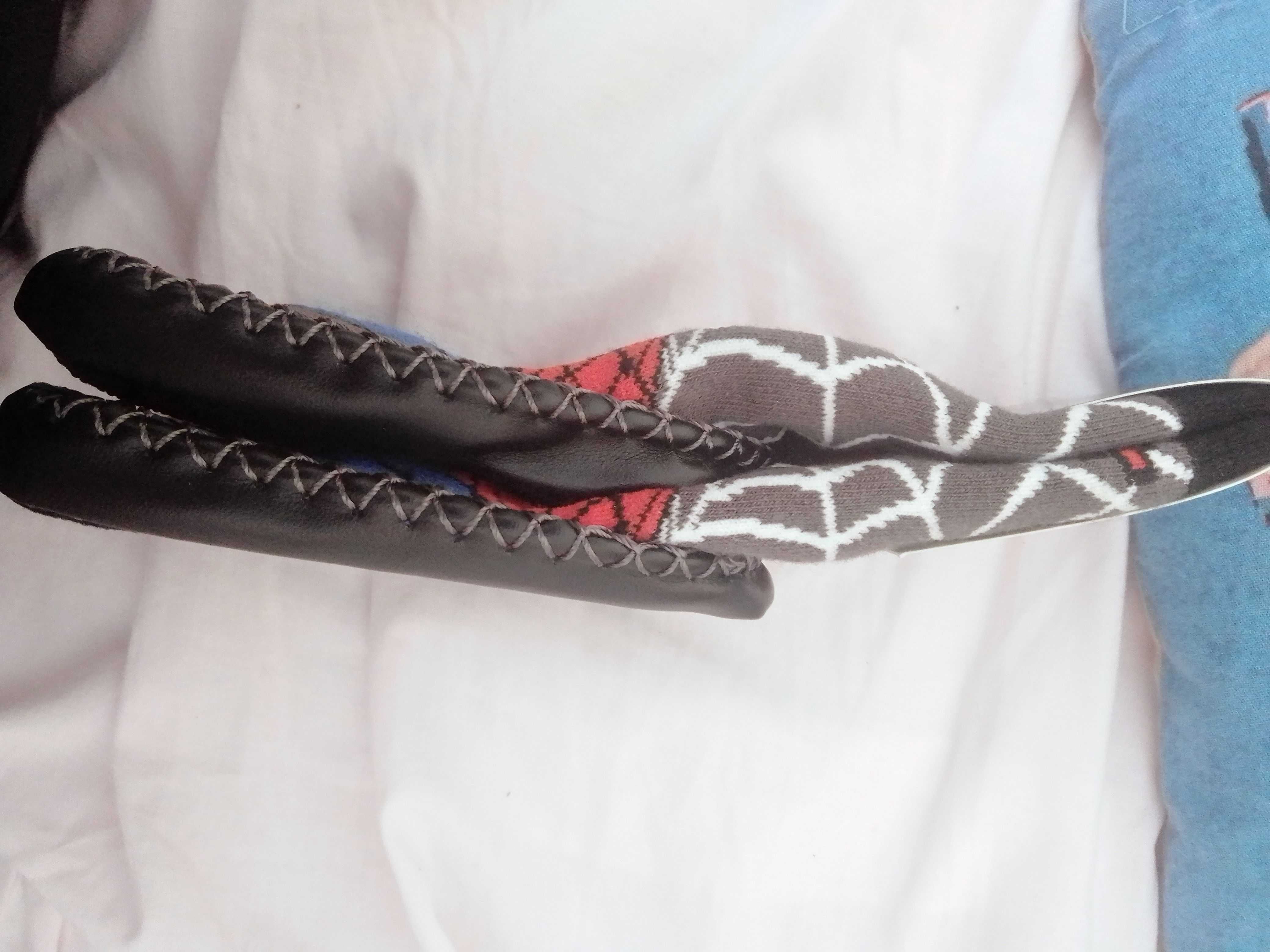 Nowe kapcie 23/24 Spiderman kapcie z Abs-em Spidey skarpety frotte