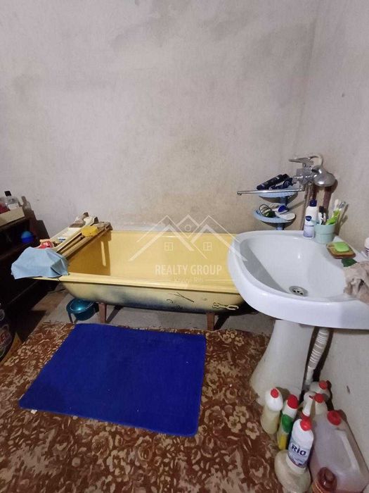 Продам маєток в с. Новоукраїнське ( ст. Нива Трудова) Євідновл.ення.