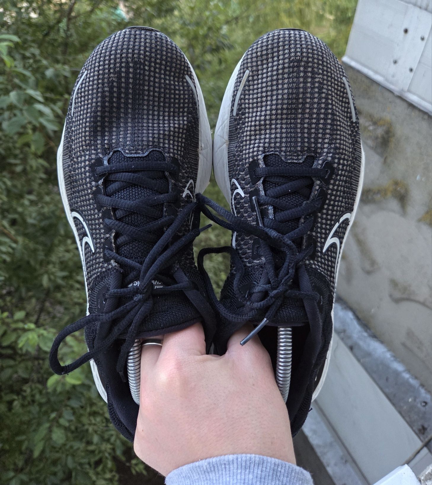 42.5р Nike Zoomx Invincible Run Flyknit 2 кросівки
