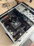 Torre PC utilizado como Servidor