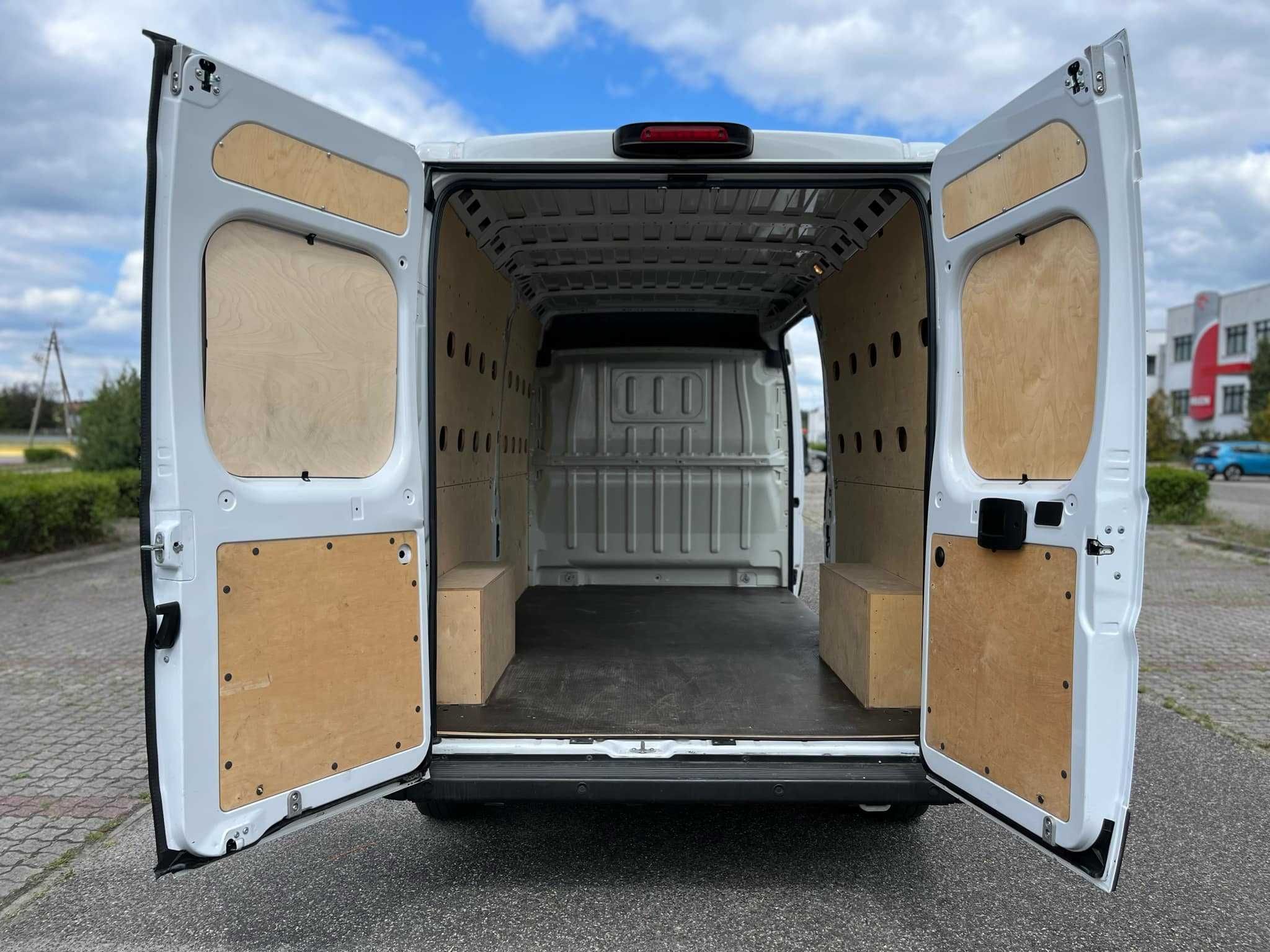 Wynajem Busa Dostawczy Peugeot Boxer L3H2 | UE | FV | Wypożyczalnia