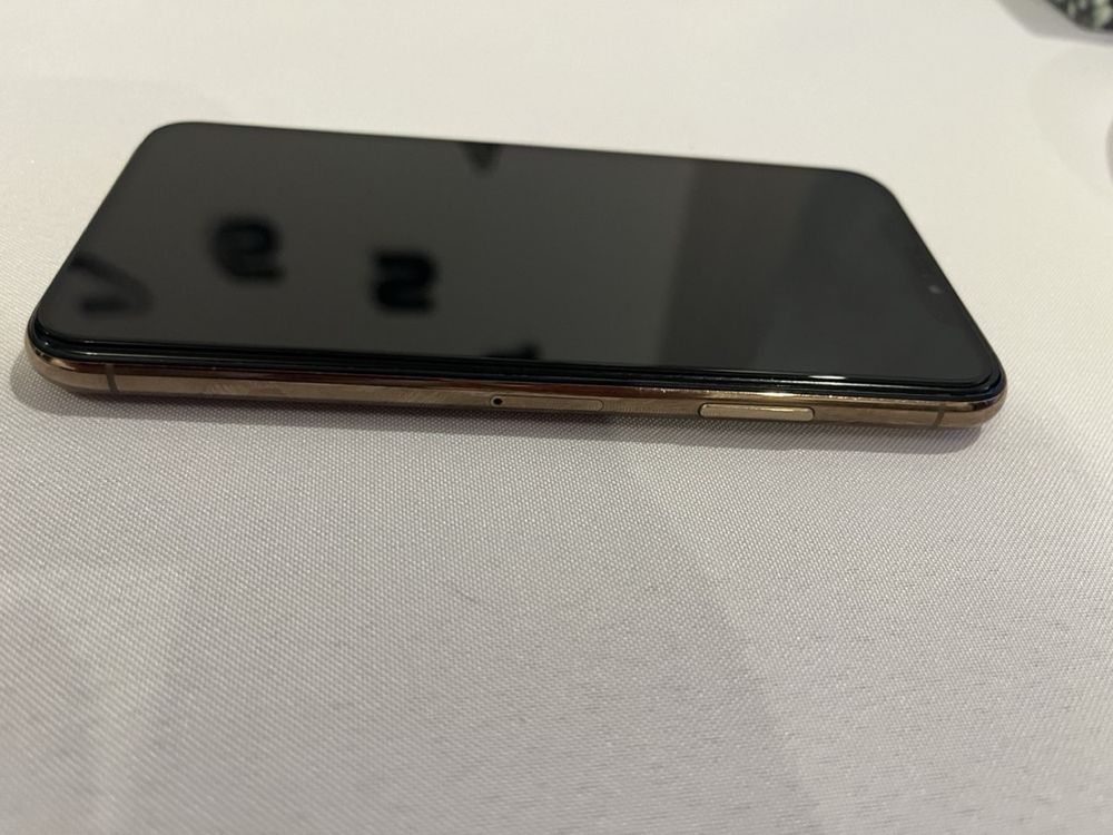 Sprzedam iphone Xs 64 gb zloty igielka