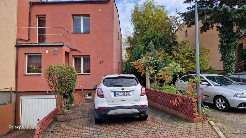 Piękny duży dom za rozsądną cenę 3255 zł za metr kwadratowy