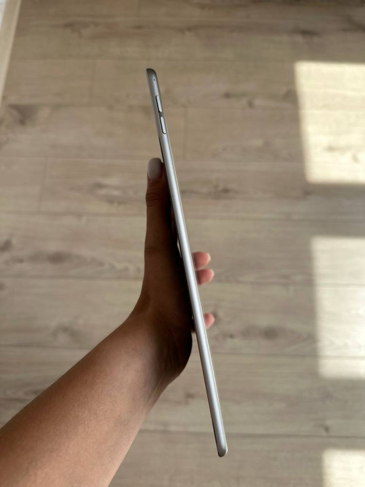 Ipad 5 2017 32GB Space Grey WiFi MDM