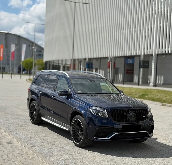 Mercedes-Benz GL GL 550 (GLS 63 AMG)