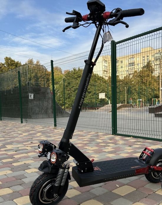 Єлектросамокат Kugoo m4 max+ plus nfc key