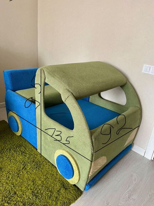 Дитяче ліжко машина диван