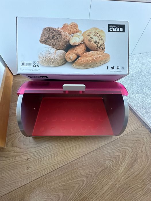 Caixa nova para pão
