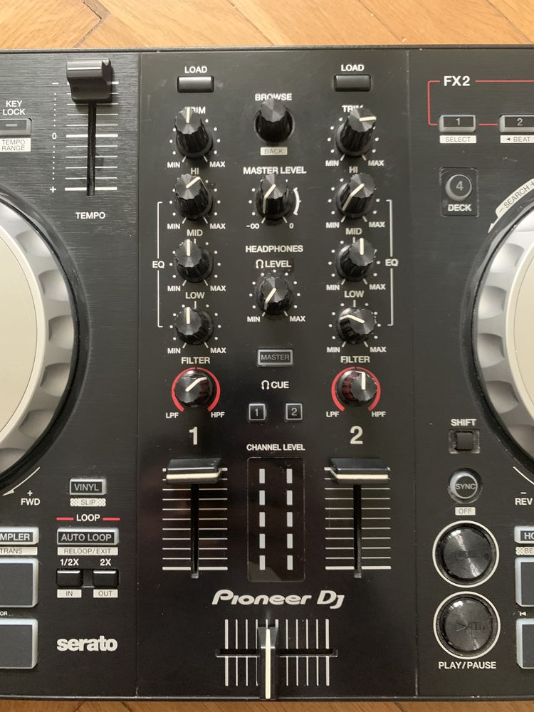 Kontroler dj pioneer ddj-sb3