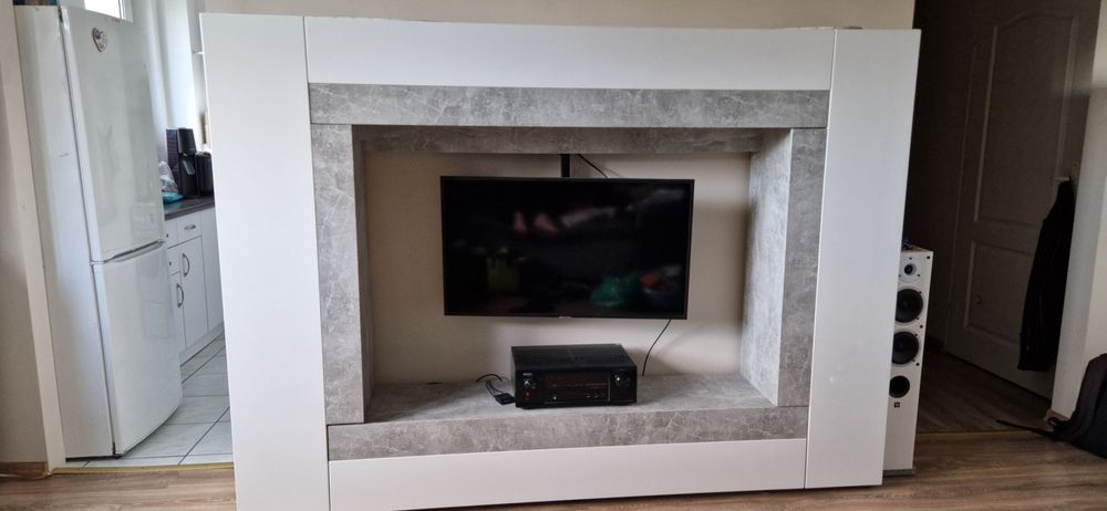 Szafa do telewizora