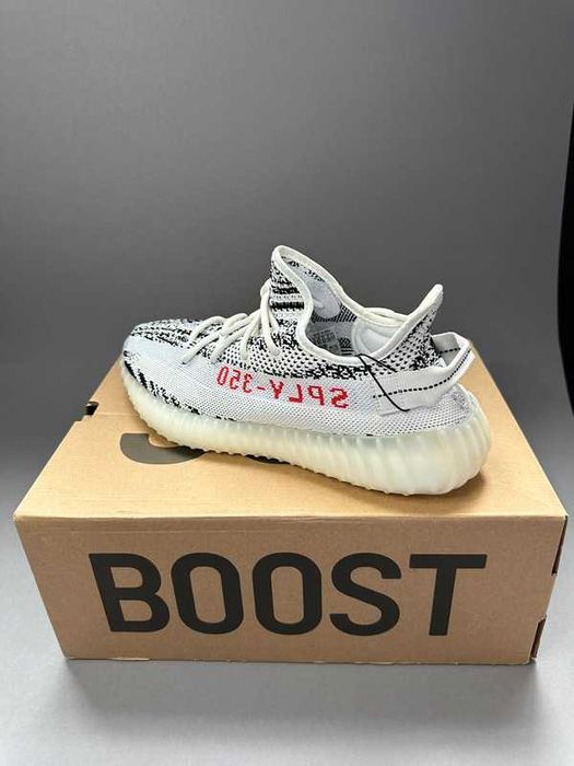 "Buty sportowe "adidas_Yeezy_Boost_350_V2_Zebra Rozmiar 40