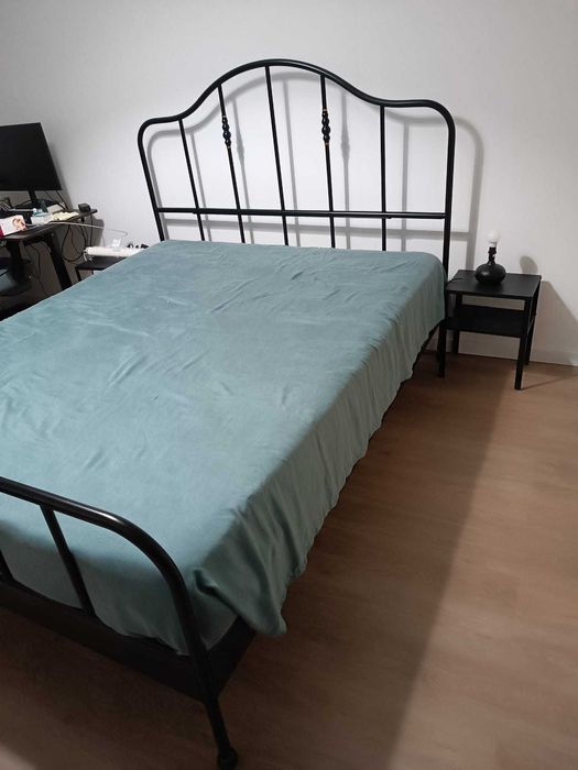 Cama Casal IKEA 2Mesas cabeceira+Colchão+Sobrecolchão–Excelente Estado