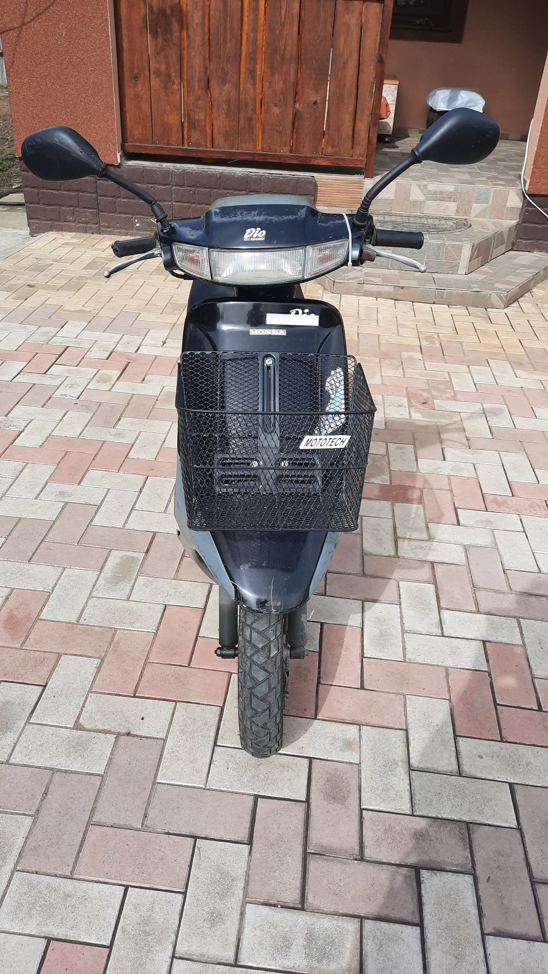 Продам скутер Honda