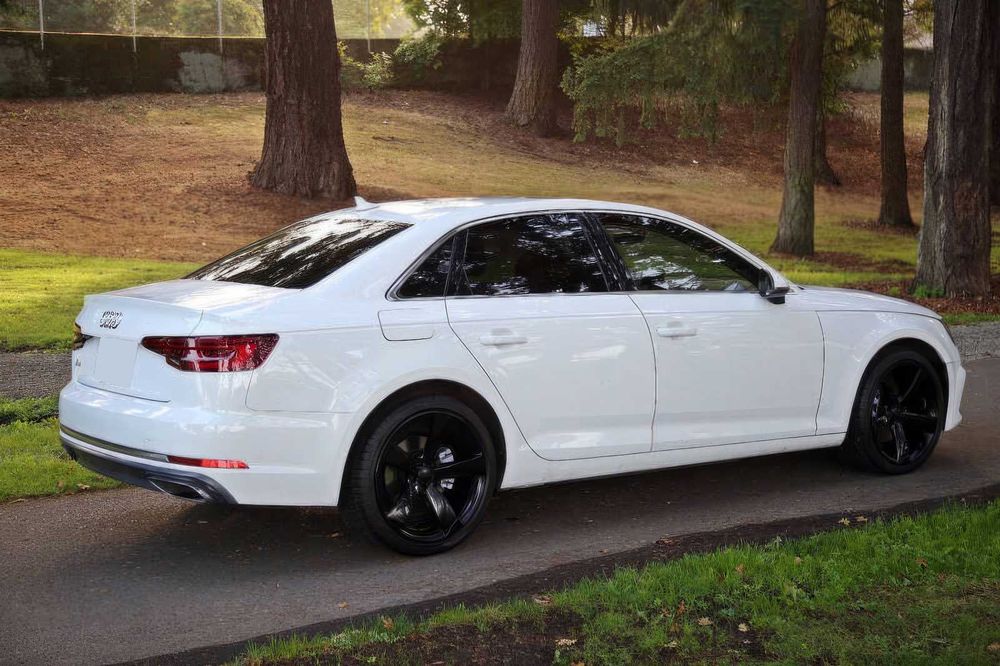 Audi A4      2019