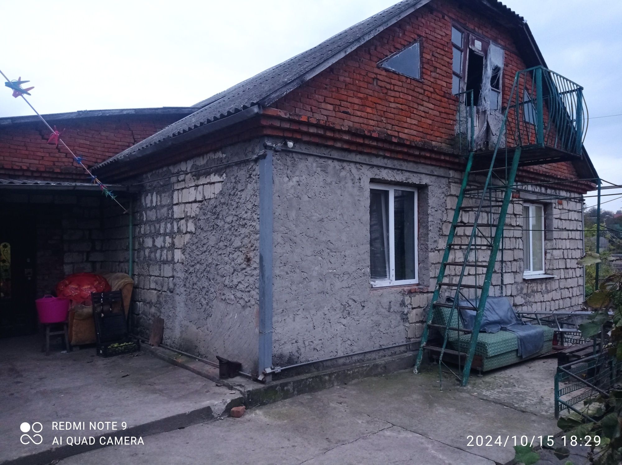 Будинок 4к на Довжку