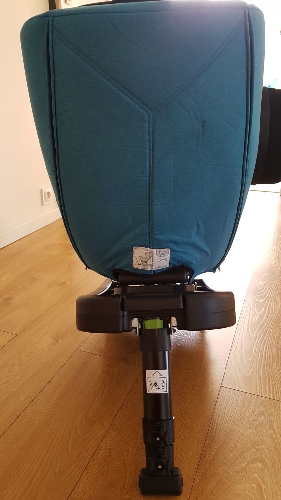 Fotelik 0-18kg AXKID MODUKID z bazą ISOFIX, stan bardzo dobry