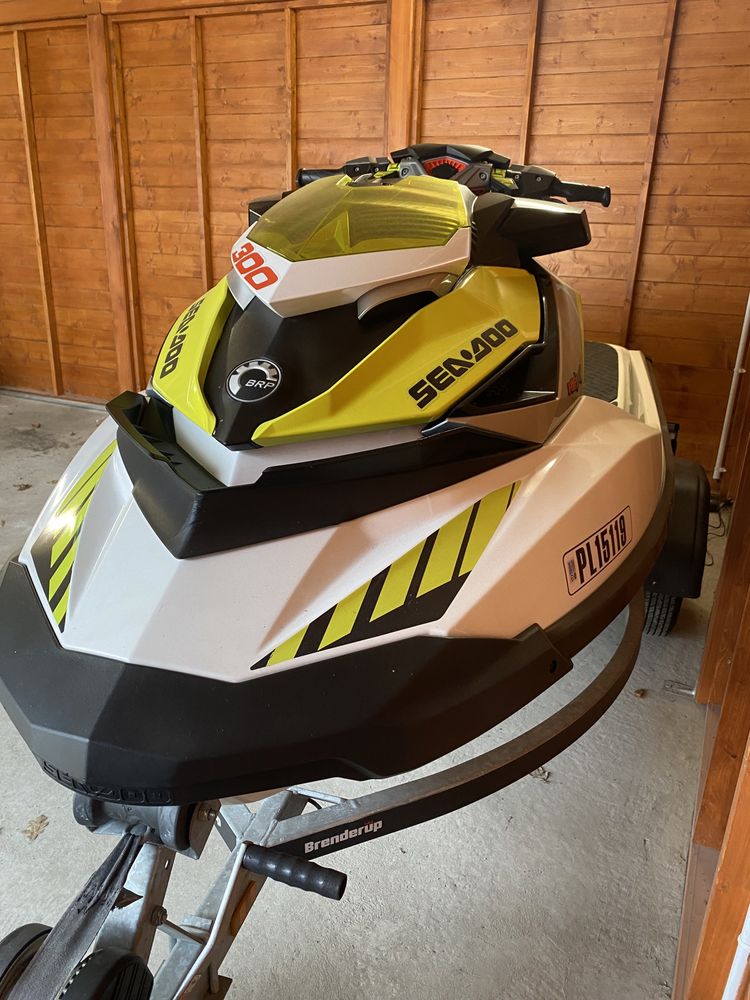 Sprzedam skuter wodny sea doo rxp 300rs