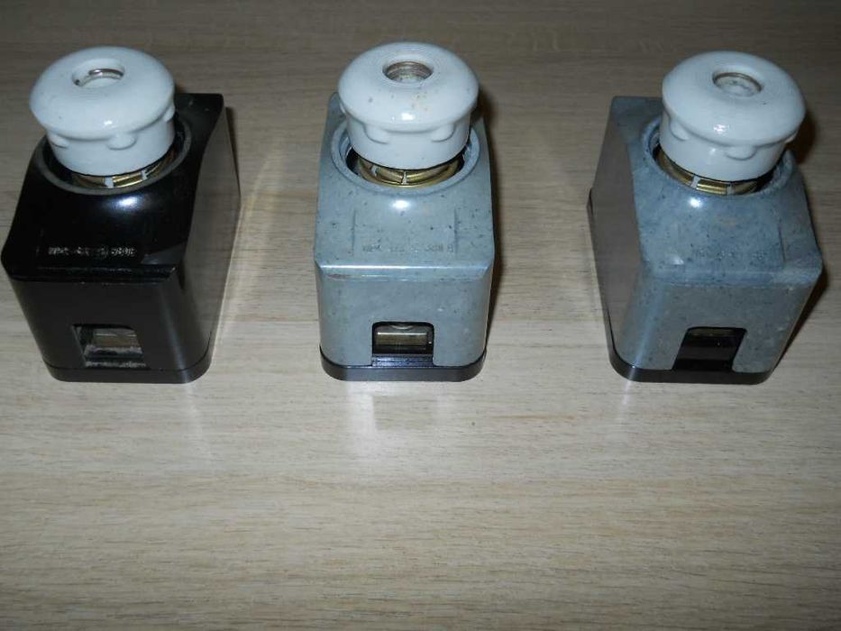 gniazda bezpieczników topikowe bakelit prod. radzieckiej