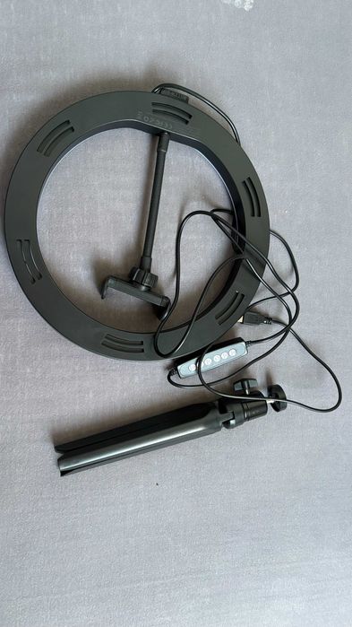 lampa ze statywem do nagrywania  BW-SL5 Blitzwolf