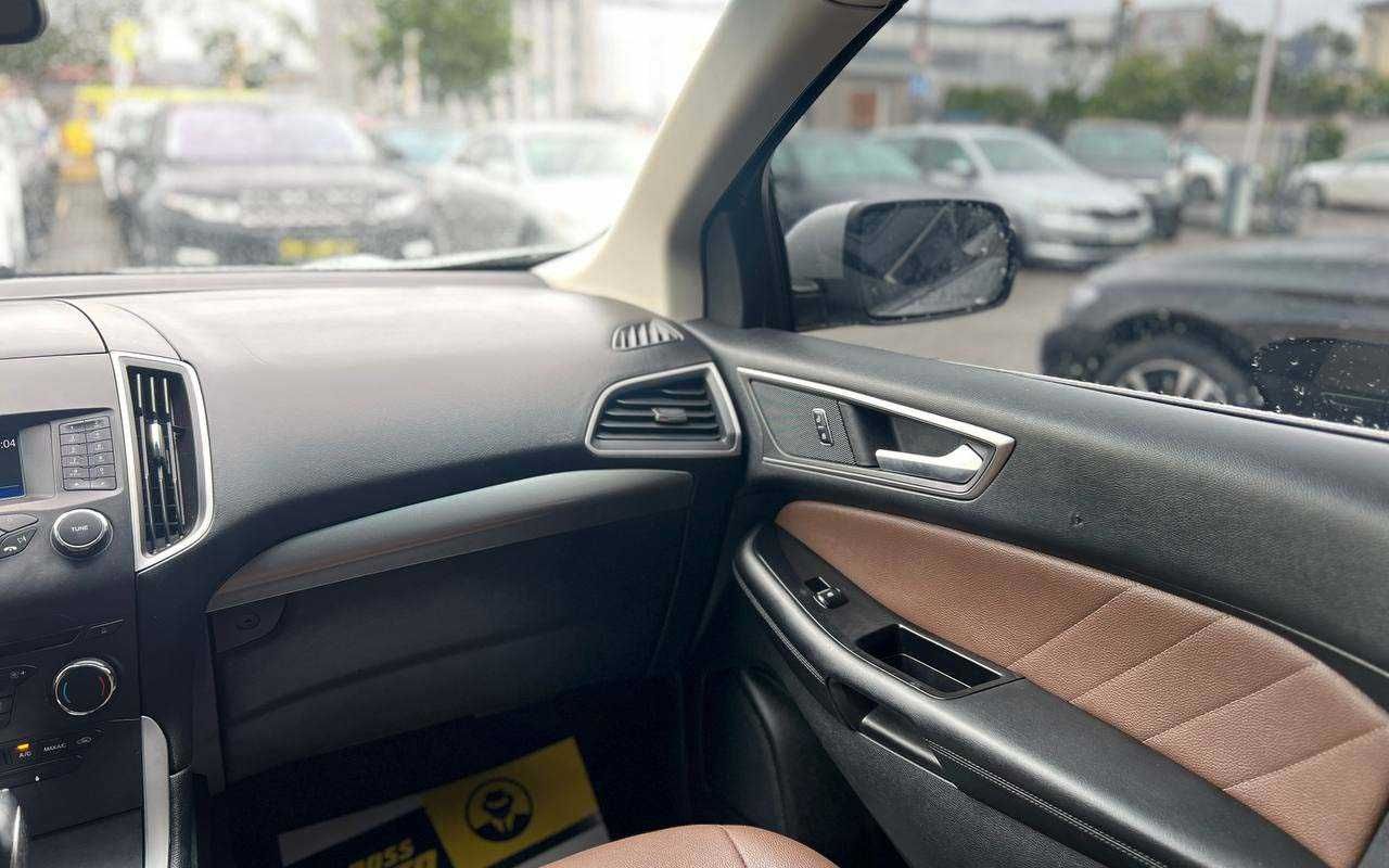 Ford Edge 2016 року